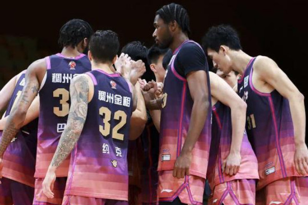 CBA常规赛第28轮：浙江稠州金租119-93宁波町渥
